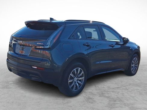 Used 2019 Cadillac XT4 Sport w/ Cold Weather Package image 5