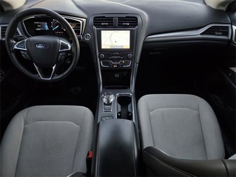 Used 2020 Ford Fusion SE w/ Equipment Group 151A image 13