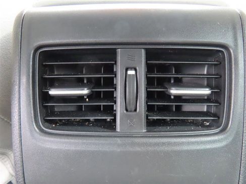 Used 2018 Honda Accord EX image 31