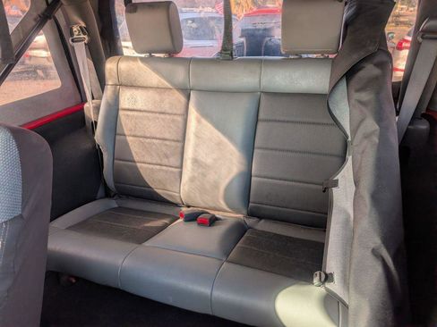 Used 2009 Jeep Wrangler X image 10