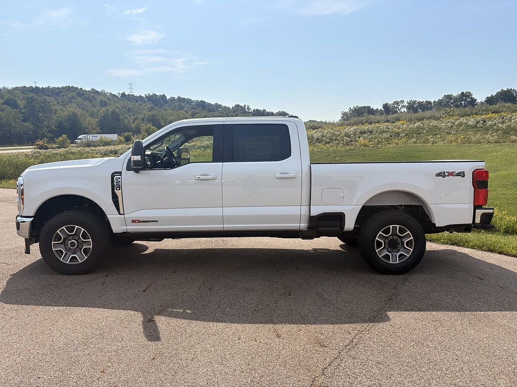 New 2027 Ford F250 Lariat w/ Lariat Ultimate Package AWD/4WD image 2