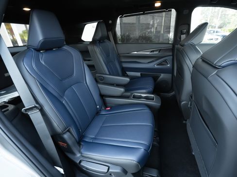 New 2026 INFINITI QX60 Sport w/ Dark Cargo Package image 28