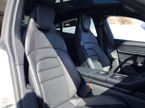 Certified 2023 Porsche Taycan w/ Premium Package RWD image 24
