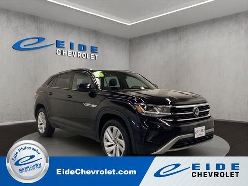 Used 2020 Volkswagen Atlas Cross Sport SE w/ Panoramic Sunroof Package AWD/4WD image 1