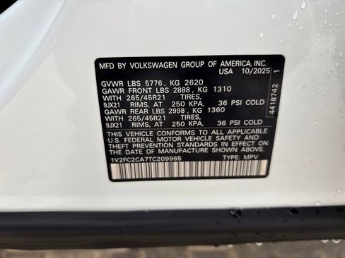 New 2026 Volkswagen Atlas Cross Sport SEL Premium R-Line image 36