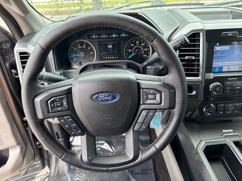 Used 2016 Ford F150 XLT w/ Equipment Group 302A Luxury RWD image 14