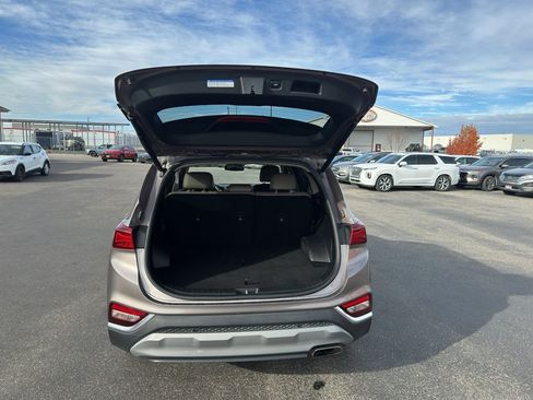 Used 2019 Hyundai Santa Fe Limited image 23