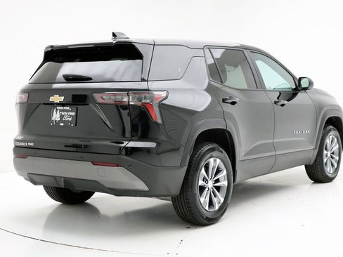 Used 2025 Chevrolet Equinox LT image 9