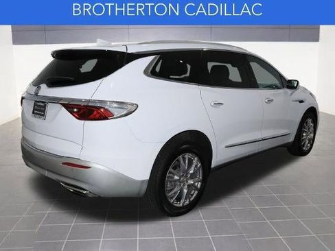 Certified 2023 Buick Enclave Premium w/ Experience Buick Package AWD/4WD image 9