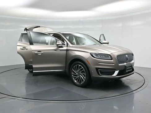 Used 2020 Lincoln Nautilus Reserve image 34