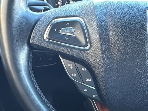 Used 2017 Lincoln MKX Reserve w/ Lincoln MKX Climate Package image 12