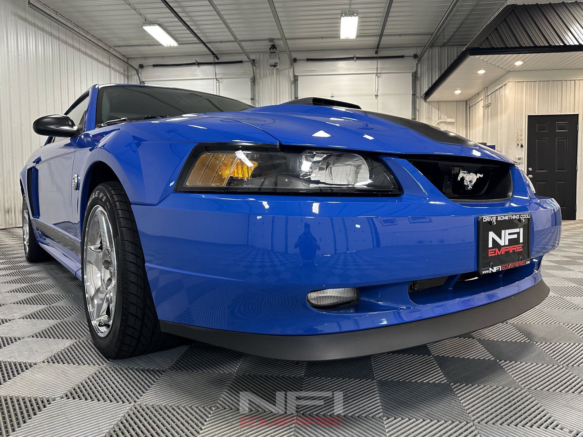 Used 2004 Ford Mustang Mach 1 RWD image 15