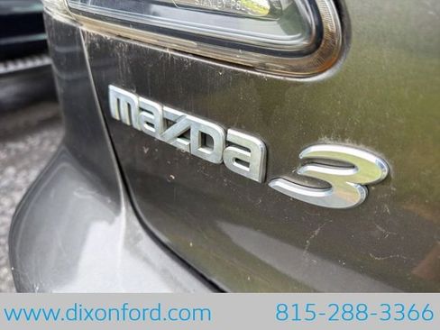 Used 2010 MAZDA MAZDA3 i Touring FWD image 9