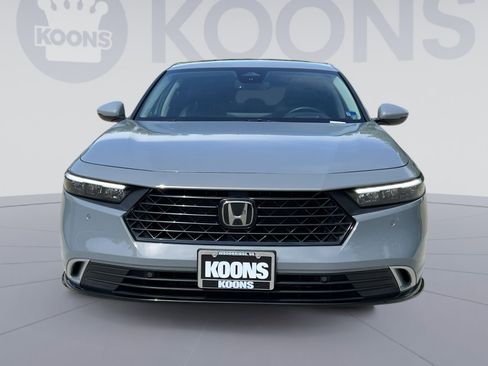 Used 2024 Honda Accord Touring image 4