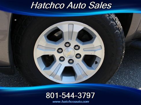Used 2012 Chevrolet Suburban LT AWD/4WD image 9