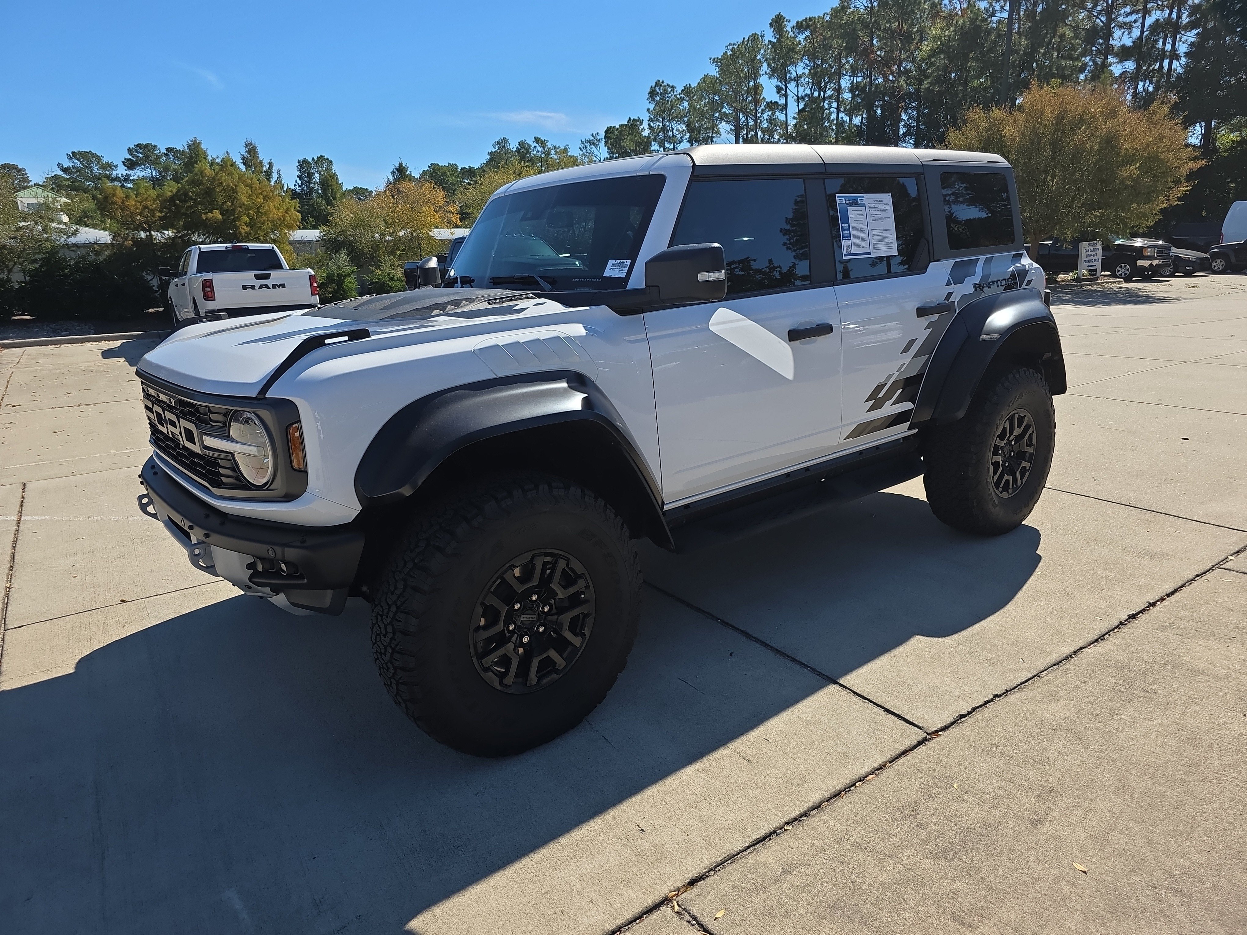 Used 2023 Ford Bronco Raptor AWD/4WD image 4