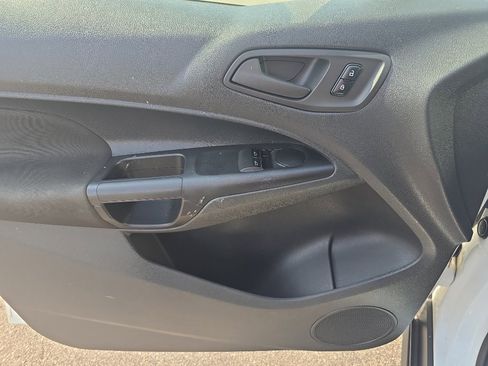 Used 2016 Ford Transit Connect XL image 17