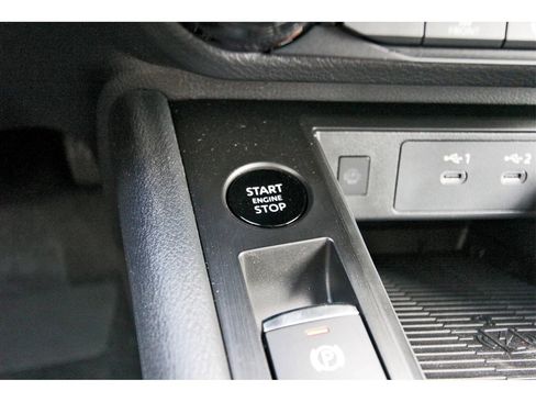 New 2026 Nissan Kicks SV w/ SV Premium Package image 19