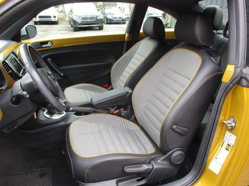 Used 2016 Volkswagen Beetle 1.8T Dune image 19