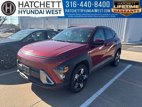 Certified 2025 Hyundai Kona SEL AWD/4WD image 1