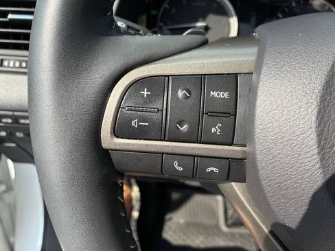 Used 2022 Lexus RX 350 AWD w/ Luxury Package image 31