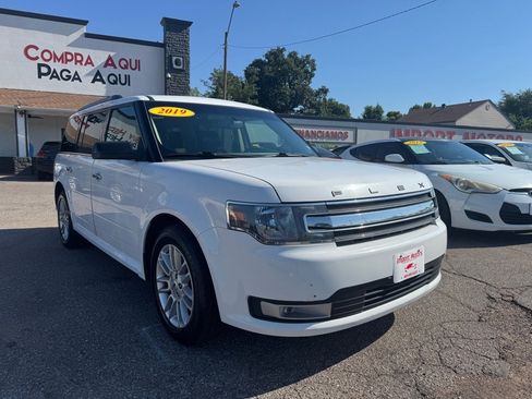 Used 2019 Ford Flex SEL w/ Equipment Group 202A image 3