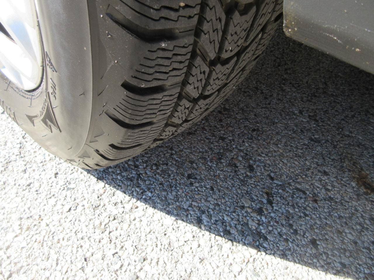 Used 2015 Ford Transit 150 148 Medium Roof w/ Interior Upgrade Package RWD image 19