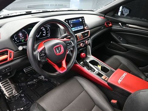 Used 2019 Honda Accord Sport image 18