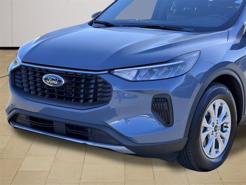 Used 2025 Ford Escape Active image 34