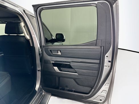 Used 2024 Toyota Tundra Limited image 29