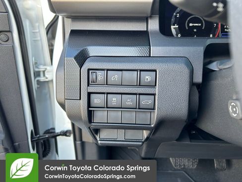 New 2025 Toyota 4Runner Limited image 25