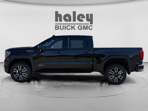 Used 2022 GMC Sierra 1500 AT4 w/ AT4 Premium Package image 2