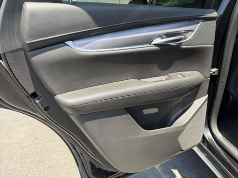 Used 2019 Cadillac XT5 Luxury AWD/4WD image 14