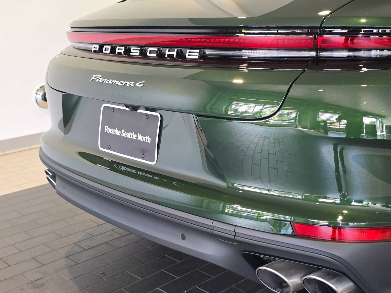 New 2026 Porsche Panamera 4 AWD/4WD image 14