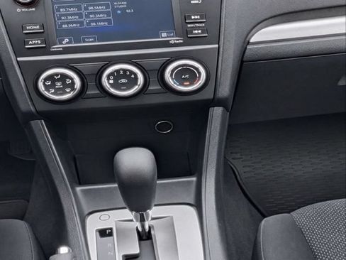 Used 2015 Subaru Impreza 2.0i AWD/4WD image 16