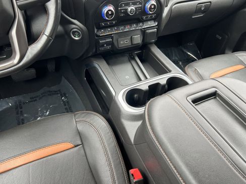 Used 2021 GMC Sierra 1500 AT4 w/ Technology Package image 23