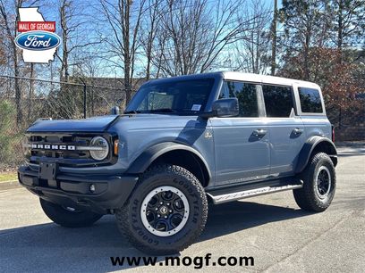 New 2025 Ford Bronco Outer Banks w/ Sasquatch Package