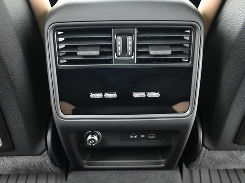 New 2026 Porsche Cayenne Coupe image 8