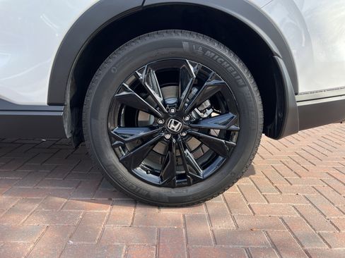 Used 2025 Honda CR-V Sport Touring image 13