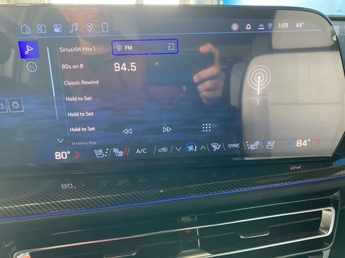 New 2026 Chevrolet Traverse High Country image 2