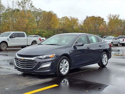 Used 2025 Chevrolet Malibu LT