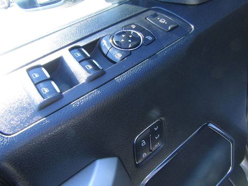 Used 2021 Ford F250 Lariat image 14