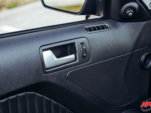 Used 2010 Ford Mustang Shelby GT500 image 64