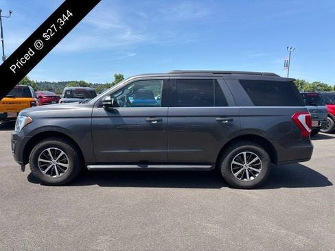 Used 2019 Ford Expedition XLT AWD/4WD image 4