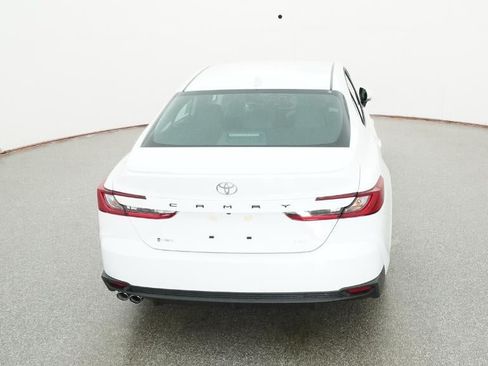 New 2026 Toyota Camry SE FWD image 7