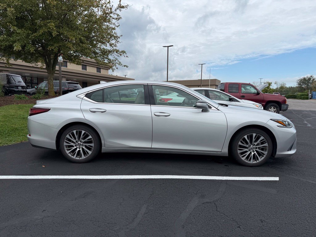 Used 2019 Lexus ES 350 FWD image 10