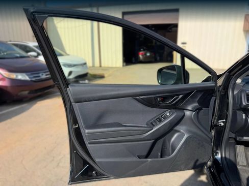 Used 2020 Subaru Crosstrek 2.0i Premium AWD/4WD image 15