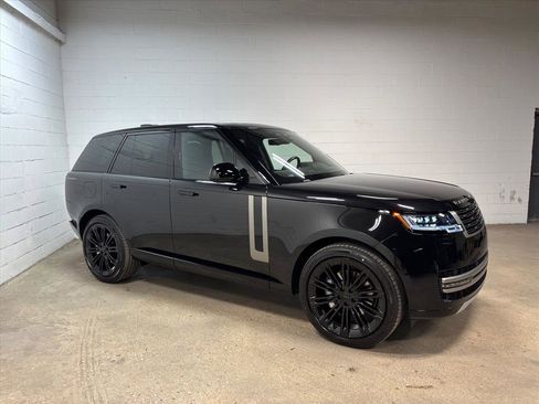 New 2026 Land Rover Range Rover SE image 5