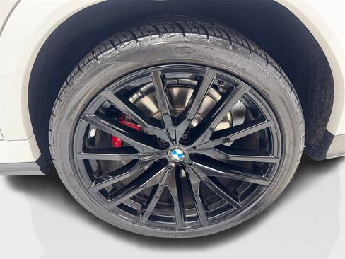 Used 2021 BMW X6 M50i w/ Executive Package image 90