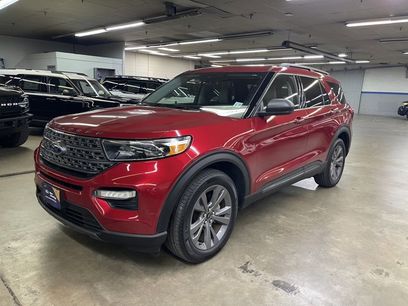 Certified 2021 Ford Explorer XLT w/ Equipment Group 202A